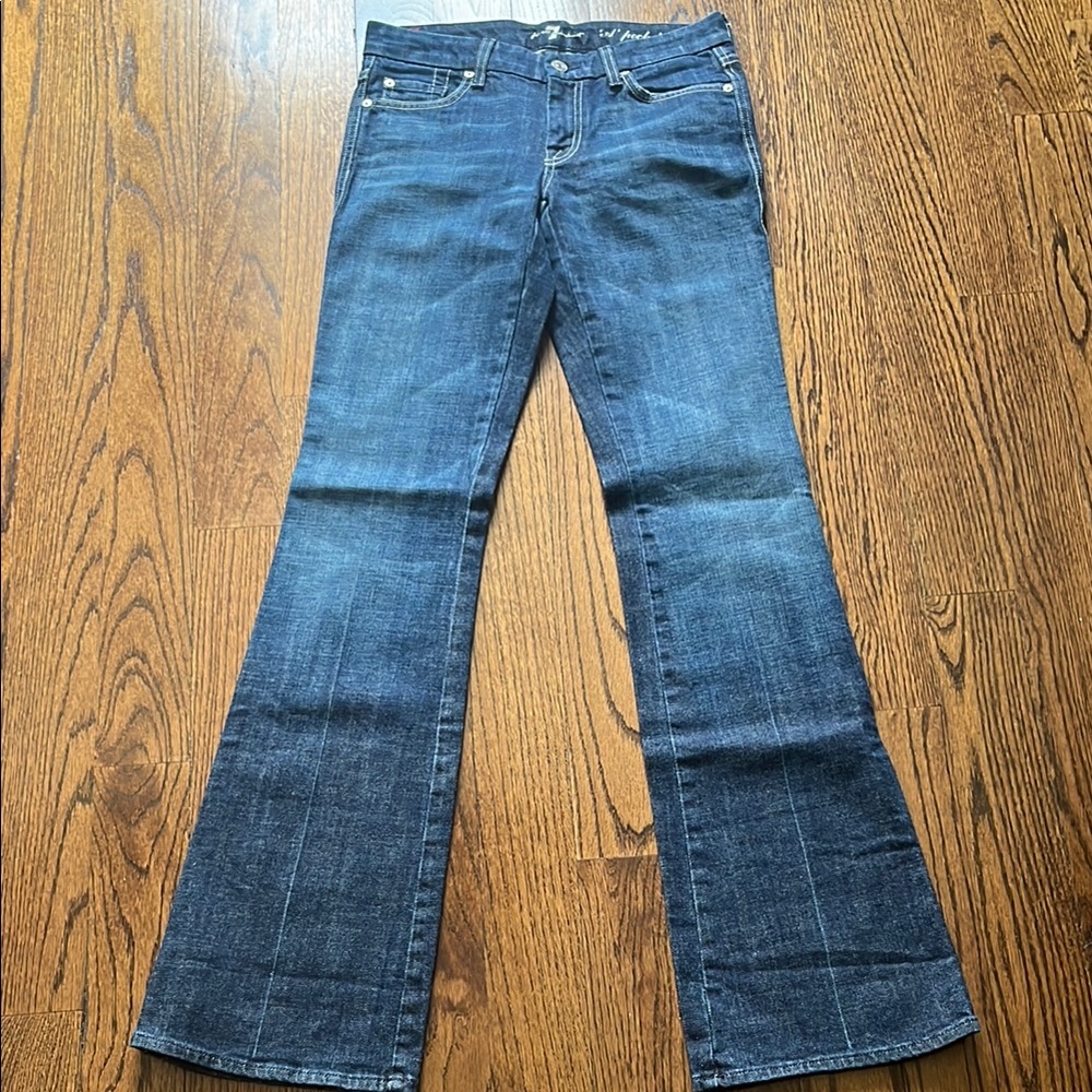 Women's 7 for all mankind “A” pocket bootcut jeans size 28